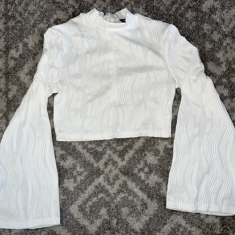 Cropped Long Sleeve